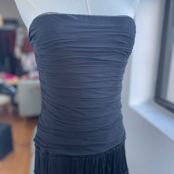 NWT BCBGMaxazria Strapless 100% Silk Crushed Velvet Beaded Dress MSRP $600 - Picture 4 of 8